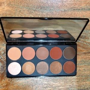 Motives Mavens Demure Palette